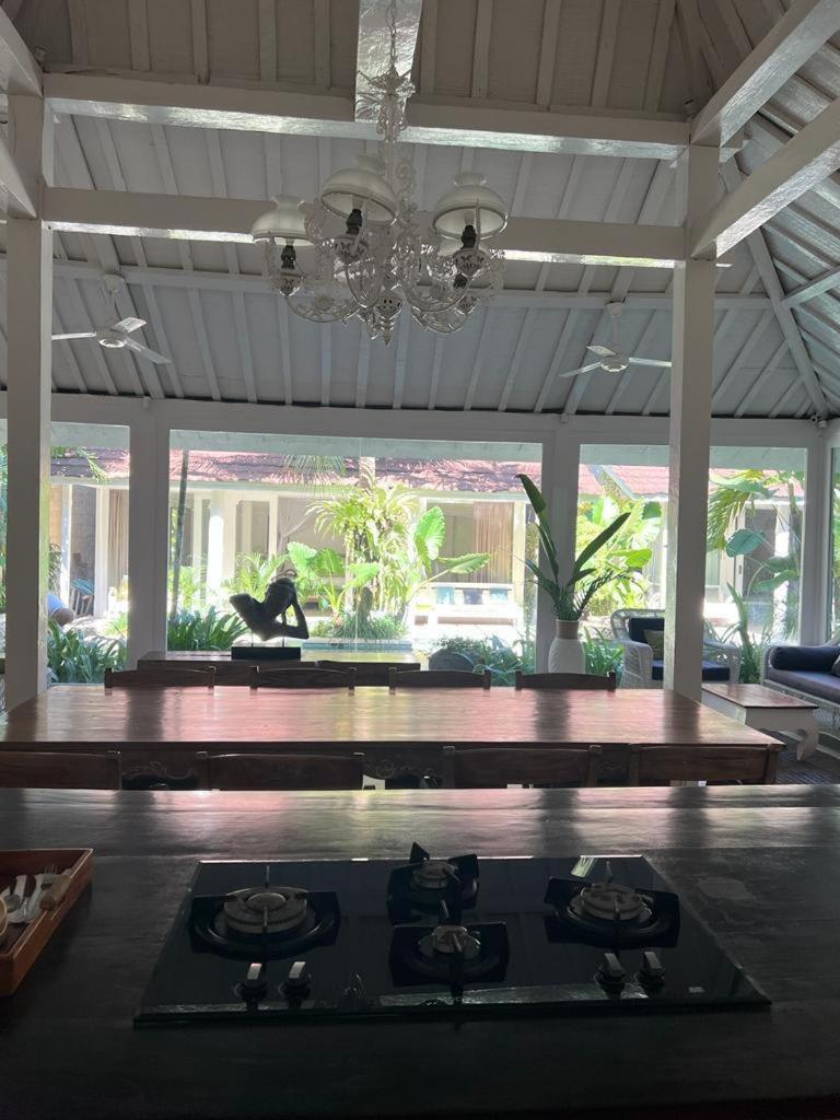 Umalas Suites Seminyak Dış mekan fotoğraf